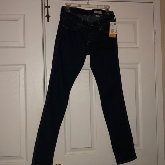 Jeans - Picture 1 of 2